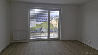 Prodej bytu 1+kk 45 m² Dukelská, Benešov - 3