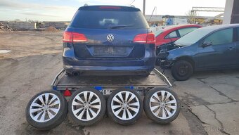 Vw passat B7variant 1.6tdi díly - 3