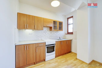 Pronájem bytu 1+kk, 26 m², Město Touškov, ul. U Špejcharu - 3