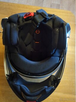 Helma SCHUBERTH C4 - 3