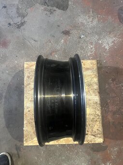 Alu kola R18 7J 5x114,3 - 3