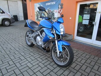 Kawasaki ER-6n POUZE 12150KM MOC HEZKÝSTROJ - 3