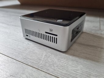Micro pc Intel NUC NUC5CPYH Celeron N3050, 4GB, 128GB - 3