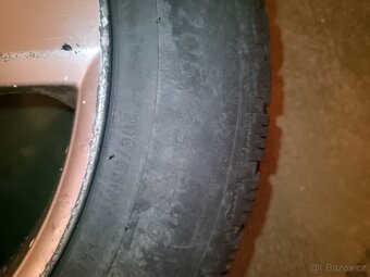 Prodám 205/65 R16 na 1 octavia - 3