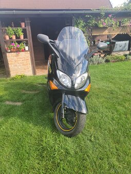 YAMAHA T-MAX 500 - 3