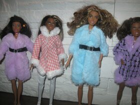 barevné zimní kožešinové kabátky na Barbie - 3
