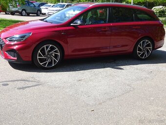 Hyundai i30 1.5 GDI MHEV r.v.2021 1.Maj.serv.kníž.ČR - 3