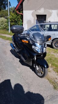 Suzuki burgman 650 - 3
