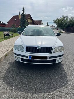 Škoda Octavia 2 LPG pronájem - 3