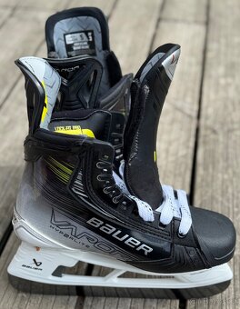 Brusle BAUER VAPOR HYP2RLITE Vel. 5 Fit 3 - 3