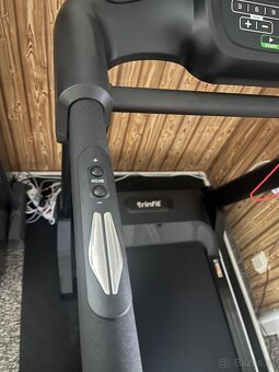 Běžecký pás Gara trinfit T400i se zárukou - 3