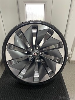5x112 R21 Škoda Enyaq - 3