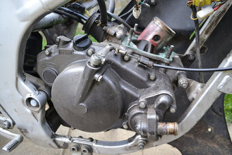 Suzuki RG 125 r.v. 1992. Dvoutakt, 2T, - 3
