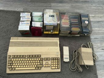 Amiga A500 diskety , časopisy , Příslušenství - 3