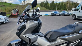Honda X-ADV 750 ABS r.v.2020 - 3