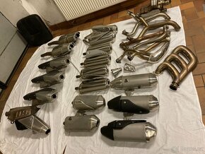 Triumph výfuky - 3