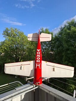Akrobatický Letoun Honda 1m - 3