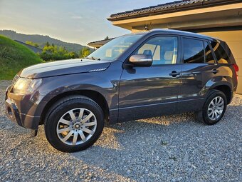 Suzuki Grand Vitara 2.4 Limited Edition benzin facelift 4x4 - 3