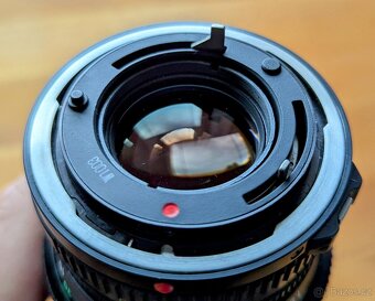Canon FD 70-210mm f/4 - 3