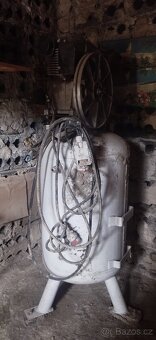 Kompresor Schneider - dílenský - 3