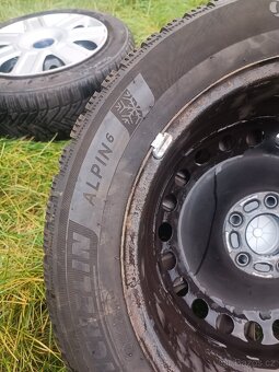 Kola Ford včetně zimních pneu 205/55/16 - 3
