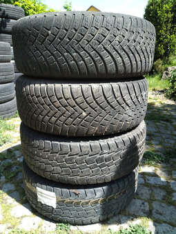 ocelové disky BMW s pneu 205/60 R15 (#42) - 3