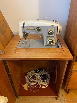 Šicí stroj - 3
