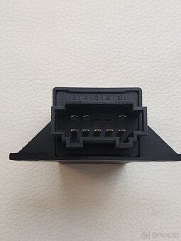 Škoda Felicia jednotka centrálního zamykání. - 3