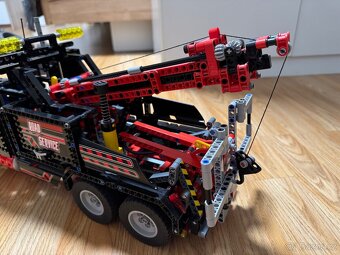 Lego technic 8285 Tahač 2v1 Rok 2007 - 3