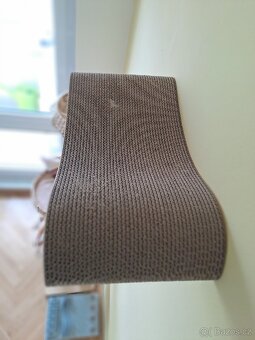 Škrabadlo pro kočku na stěnu - 3