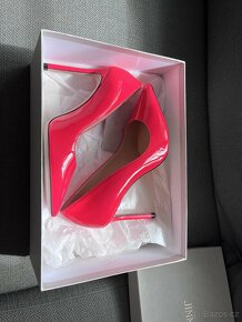 Jimmy Choo- lodicky - 3