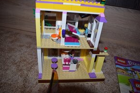 Lego friends 41037 Plážový domek Stephanie - 3