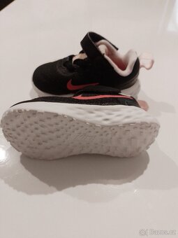 Tenisky Nike vel. 21 - 3