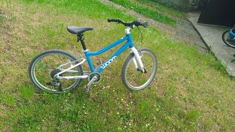 Dětské lehké kolo woom 4, 20" - 3