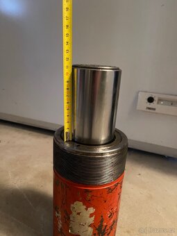 Hydraulický zvedák - 3