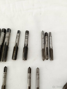SADA Narex vrtáky závitníky M4-M12 SADA 16ks + vratidlo - 3