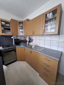 Prodám kuchyňskou linku včetně spotřebičů - 3