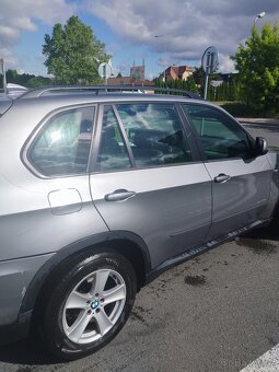 BMW X5 rok výroby 2012 3.0d 180kw - 3