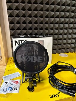 studiový kondenzátorový mikrofon RØDE NT1 Signature Series - 3