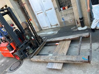 Hever/zvedák nůžkový, hydraulický 1,5 tuny - 3