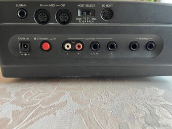 Electronic piano Yamaha P-80 - 3