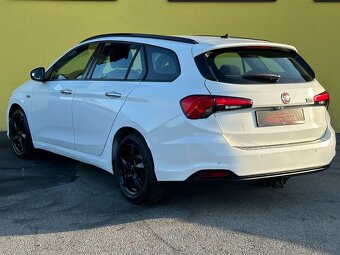 Fiat Tipo Kombi 1.6Multijet Lounge 88kW r.v. 2016 - 3