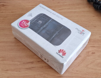 Huawei Mobile WiFi E5577C, LTE router - 3