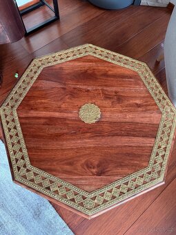 Starožitný masivní stolek - 3