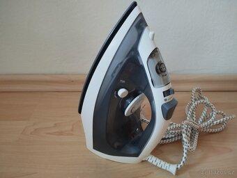 Napařovací žehlička - 3