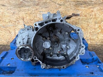 MANUÁLNÍ PŘEVODOVKA 2.0 FSI 110KW GQP - 3