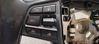 Volant bmw f10 f11 - 3