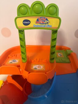 Tut tut parkovací dum - 3