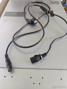 HP ProLiant DL380p Gen8 v2 - 3