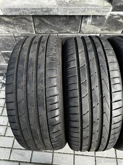 Letní pneu 225/45/18 Hankook RSC - 3